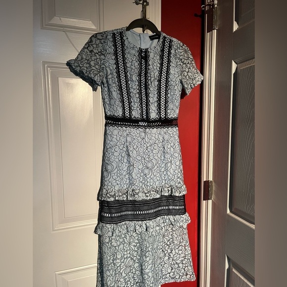 Pretty Little Things Maxi Dress lace detail size 2 UK 6 wedding summer - Picture 5 of 11